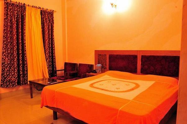 Hotel Srikot Castle 